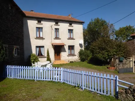 Gîte familial paisible, proche Gorges de la Loire, avec cour fermée, 3 chambres, équipements bébé - Photo 11