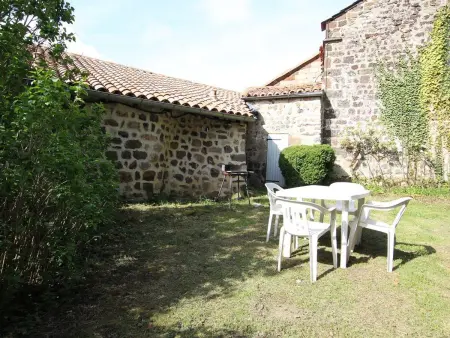 Gîte 4 pers avec cour, vue Loire, Gite 4 personnes à Arlempdes - Photo 11