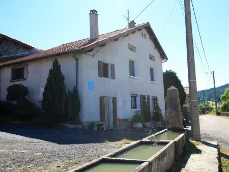 Gîte confortable en hameau calme près du Puy en Velay – 2 chambres, équipement bébé, terrain fermé - Photo 8