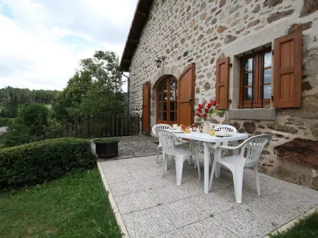 Grande maison en pierres avec jardin, proche d'un bourg médiéval, animaux acceptés - Photo 16
