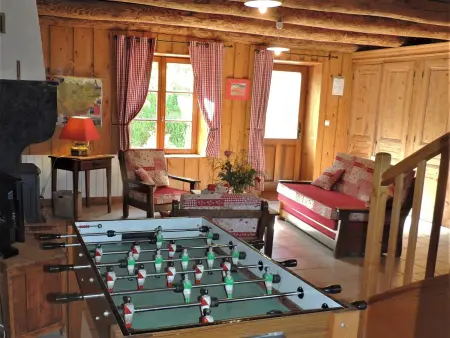 Charmante Maison de Ferme avec Cour Fermée, Proche Loisirs et Nature - Photo 8