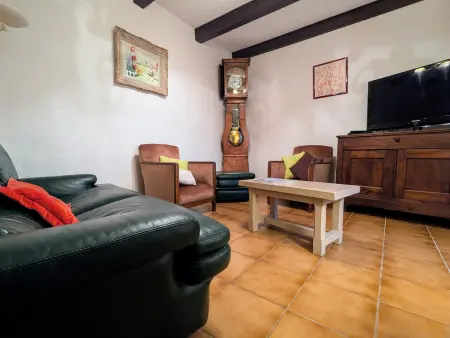 Maison familiale calme avec terrasse et circuits de randonnée - Photo 1