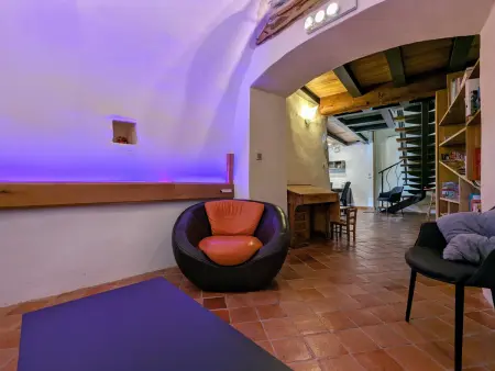 Gîte d'exception avec spa, jardin paysagé et équipements haut de gamme à Blanlhac - Photo 9