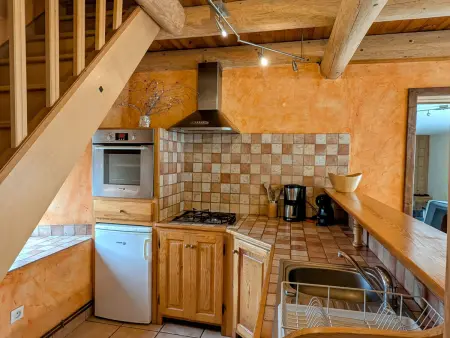 Maison de charme restaurée au bord d'un ruisseau avec terrasse, proche activités de plein air et confort moderne - Photo 1