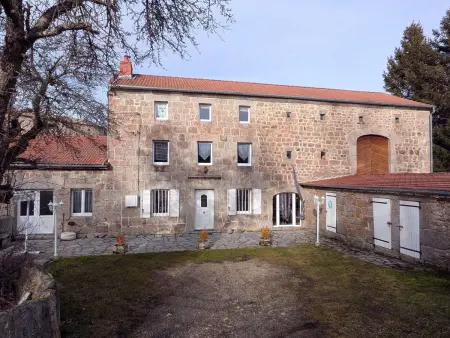 Maison de charme restaurée au bord d'un ruisseau avec terrasse, proche activités de plein air et confort moderne - Photo 10