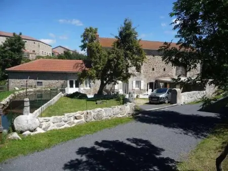 Maison de charme restaurée au bord d'un ruisseau avec terrasse, proche activités de plein air et confort moderne - Photo 13