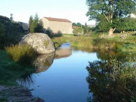 Maison de charme restaurée au bord d'un ruisseau avec terrasse, proche activités de plein air et confort moderne - Photo 14