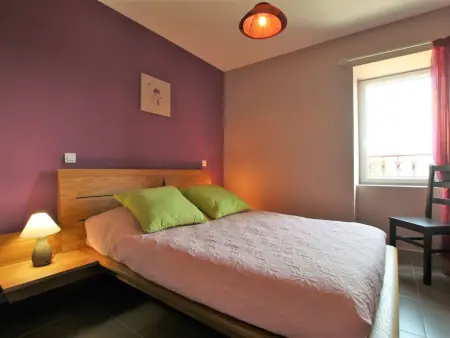 Charmant gîte rénové, 3 chambres, cheminée, terrasse et jardin, proche Brioude et sites touristiques. - Photo 8