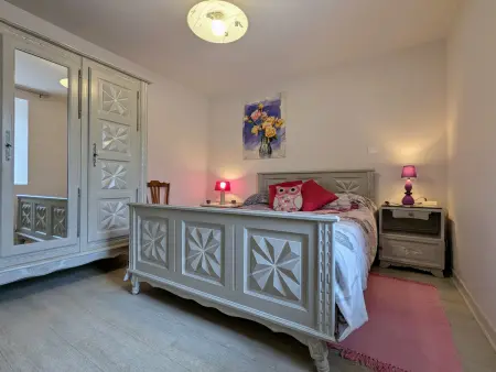 Gîte de charme en Auvergne, cour fermée, jardins privés, BBQ, babyfoot, proche St Jacques de Compostelle - Photo 13