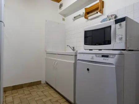 Gîte familial en Haute-Loire avec terrain clos, à proximité de l'Ardèche et des stations de ski - Photo 4