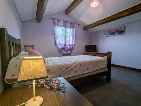 Gîte Montagne avec Cheminée - 4 chambres, Animaux acceptés - Photo 10