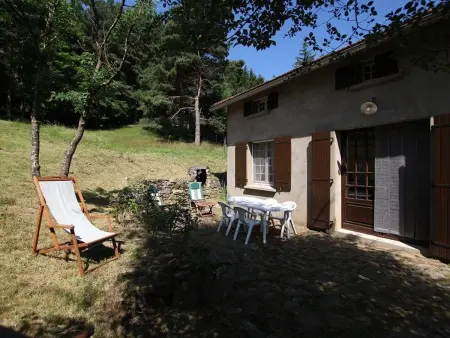 Maison familiale avec terrasse, grand terrain et proche de la rivière - Alleyras, 6 pers. - Photo 12