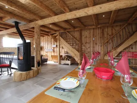 Grand gîte cosy avec terrasse, jardin et jeux à Boisset, proche villages médiévaux et loisirs nature - Photo 7