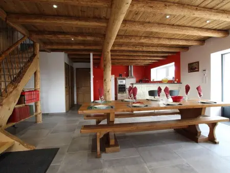 Grand gîte cosy avec terrasse, jardin et jeux à Boisset, proche villages médiévaux et loisirs nature - Photo 8