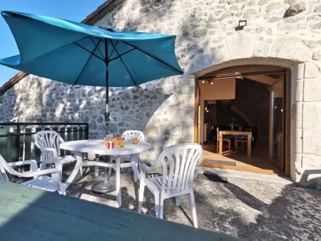 Charmant gîte à Saint-Romain-Lachalm avec terrasse et proximité Dunières - Photo 8