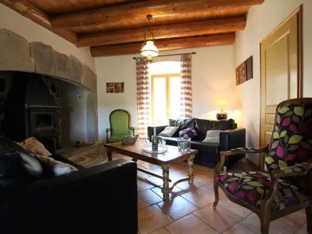 Ferme restaurée avec jardin clos et terrasse, proche Puy en Velay - Photo 3