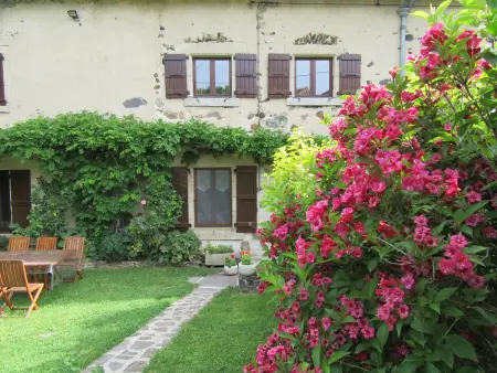 Ferme restaurée avec jardin clos et terrasse, proche Puy en Velay - Photo 6