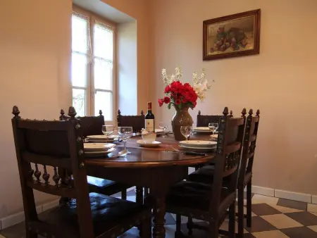Maison de charme avec grand parc pour des vacances en famille au cœur de l'Auvergne - Photo 2
