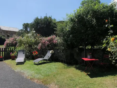 Maison de caractère avec jardin, idéale famille, près de Brioude, prox. baignade et ski - Photo 20