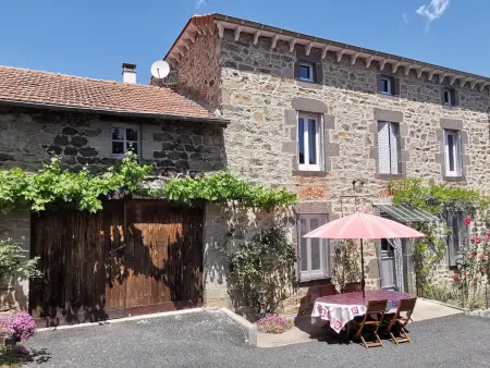 Maison de caractère avec jardin, idéale famille, près de Brioude, prox. baignade et ski - Photo 21