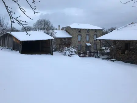 Maison de caractère avec jardin, idéale famille, près de Brioude, prox. baignade et ski - Photo 33