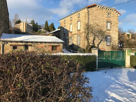 Maison de caractère avec jardin, idéale famille, près de Brioude, prox. baignade et ski - Photo 34