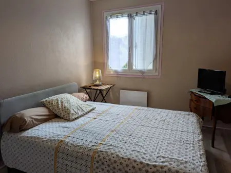 Maison cosy à Sully-sur-Loire, 5 chambres, terrasse, parking, draps et chauffage inclus - Photo 12