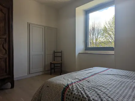 Élégante maison de maître XVIIIe, jardin clos 500m², nature, proche Puy-en-Velay, 11 pers., cosy & confort - Photo 17