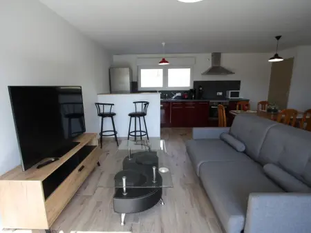 Gîte pour 4 avec terrasse couverte, parking privé et animaux acceptés - Photo 4