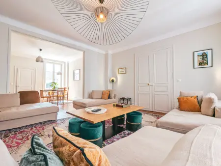 Maison de maître avec jardin, spa et parking au cœur de Châteauroux - Photo 23