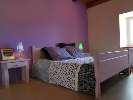 Gîte familial avec cour, ping-pong, proche Lyon et Clermont-Ferrand - Photo 4