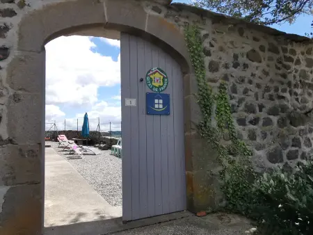Gîte familial avec cour, ping-pong, proche Lyon et Clermont-Ferrand - Photo 6