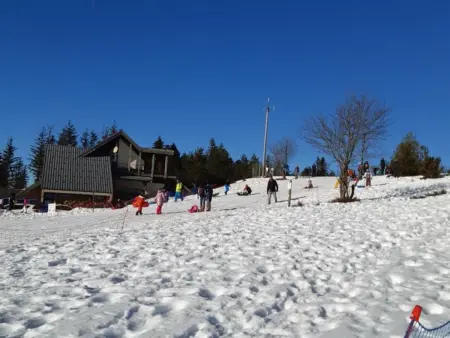 Gîte chaleureux avec animaux admis et wifi à Saint-Jean-la-Vêtre - Photo 16