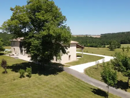 Maison de campagne avec piscine, tennis privé et WIFI - Photo 30