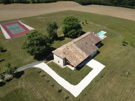 Maison de campagne avec piscine, tennis privé et WIFI - Photo 31