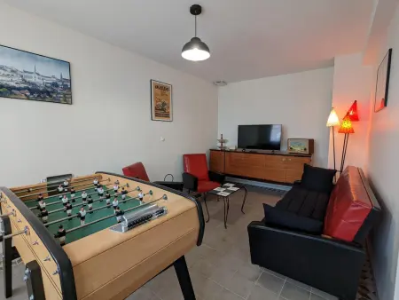 Gîte de charme avec piscine chauffée, jardin privatif et équipements bébés, à 15 min d’Angoulême - Photo 1