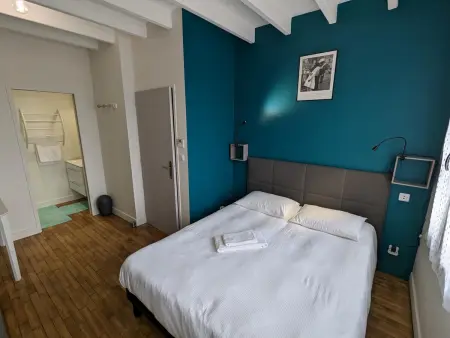Gîte de charme avec piscine chauffée, jardin privatif et équipements bébés, à 15 min d’Angoulême - Photo 18