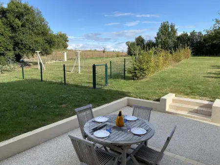 Gîte de charme avec piscine chauffée, jardin privatif et équipements bébés, à 15 min d’Angoulême - Photo 28