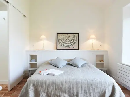 Maison au Charme du Village avec Jardin et Wi-Fi - 2 Chambres, 2 Salles d'eau, Cheminée - Photo 7
