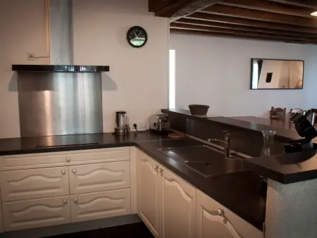 Gîte spacieux avec piscine chauffée, wifi et tennis au bord de la Loire - Photo 3