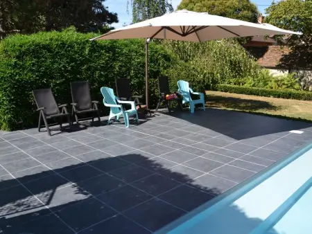 Gîte spacieux avec piscine chauffée, wifi et tennis au bord de la Loire - Photo 6