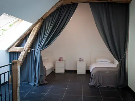 Gîte spacieux avec piscine chauffée, wifi et tennis au bord de la Loire - Photo 21