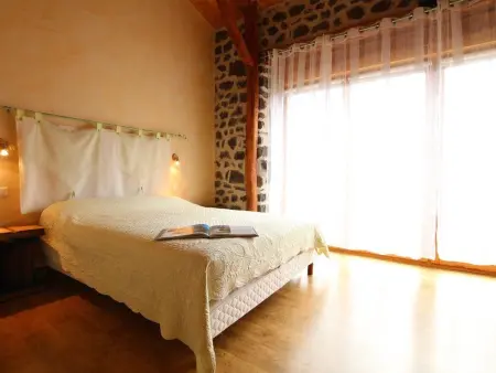 Gîte à la ferme à Saint-Christophe-sur-Dolaison avec terrasse et chambres privatives - Photo 7