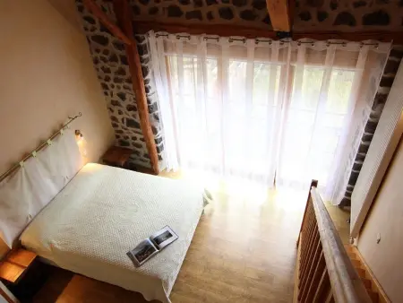 Gîte à la ferme à Saint-Christophe-sur-Dolaison avec terrasse et chambres privatives - Photo 8