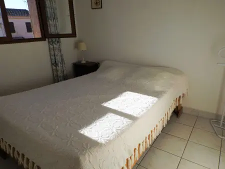 Villa Mitoyenne 6 Pers avec Terrasse, BBQ, Parking et WIFI à Grau d'Agde - Photo 11
