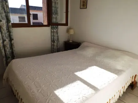 Villa Mitoyenne 6 Pers avec Terrasse, BBQ, Parking et WIFI à Grau d'Agde - Photo 12
