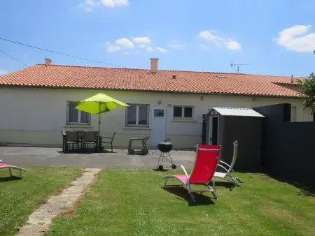 Gîte familial avec belle cour, 3 chambres, proche vignobles et activités, au calme en campagne angevine - Photo 17