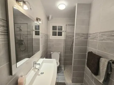 Maison spacieuse avec piscine, salle de sport, et équipements complets à Villamblard - Photo 15