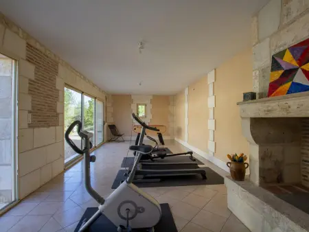 Maison spacieuse avec piscine, salle de sport, et équipements complets à Villamblard - Photo 29