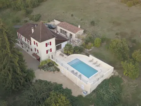 Maison spacieuse avec piscine, salle de sport, et équipements complets à Villamblard - Photo 34
